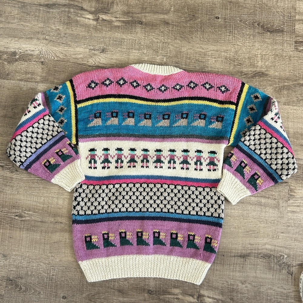 Vintage Peruvian Hand Knit Wool Sweater - Picture 5 of 5